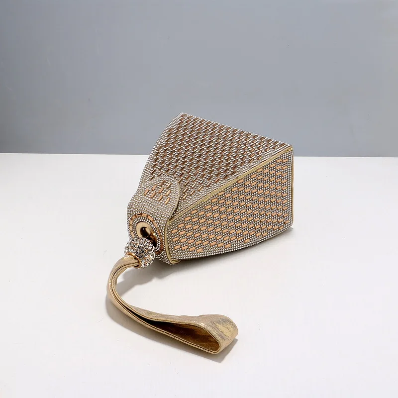 Borse da sera di lusso con str - Luxury Bags Pyramid recensione e prezzo