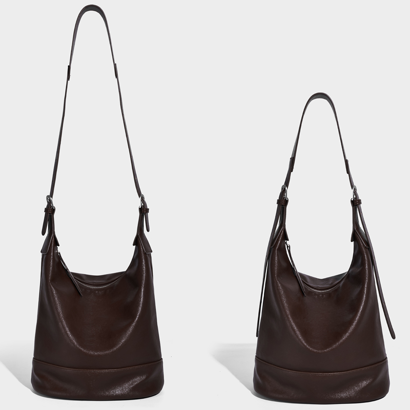 Borse a secchiello stile Inghi - Luxury Bags England recensione e prezzo