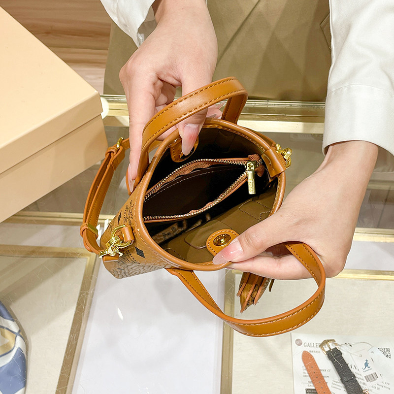 Nuova Mini Borsa in Vera Pelle - Luxury Bags Hong Kong recensione e prezzo