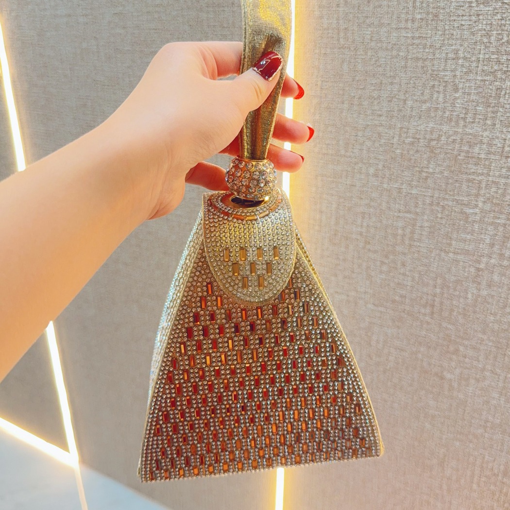 Borse da sera di lusso con str - Luxury Bags Pyramid recensione e prezzo
