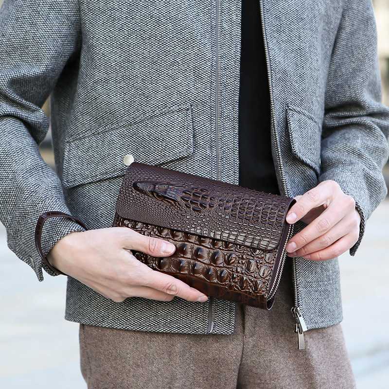Nuova borsa da uomo con motivo - Luxury Bags England recensione e prezzo