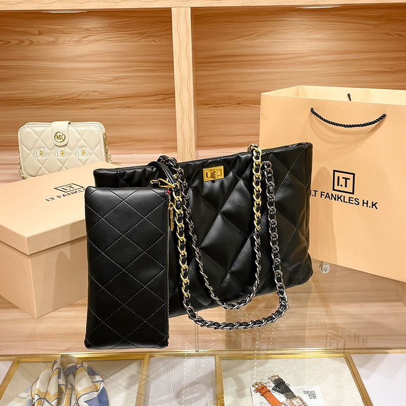 Nuova Borsa Tote Trapuntata Ho - Luxury Bags Hong Kong recensione e prezzo