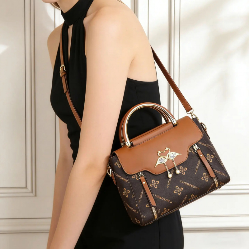 Borse di lusso leggere, borset - Luxury Bags To Buy recensione e prezzo