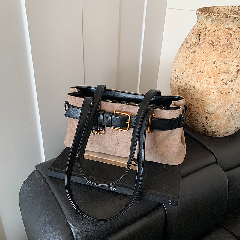 Nuova Borsa a Spalla di Lusso  - Luxury Bags Vegan Leather recensione e prezzo